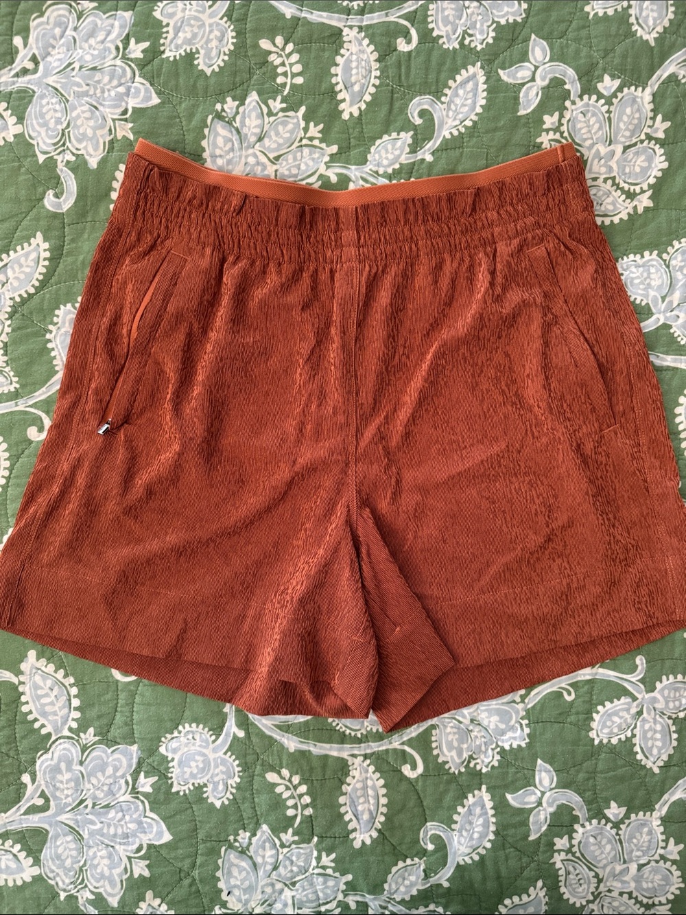 Athleta Rust Pull-On Athletic Shorts